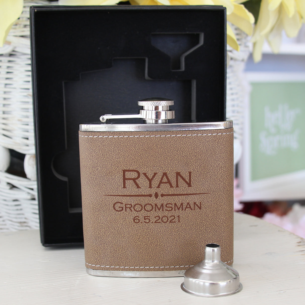 Flask with Funnel Set (Leather)