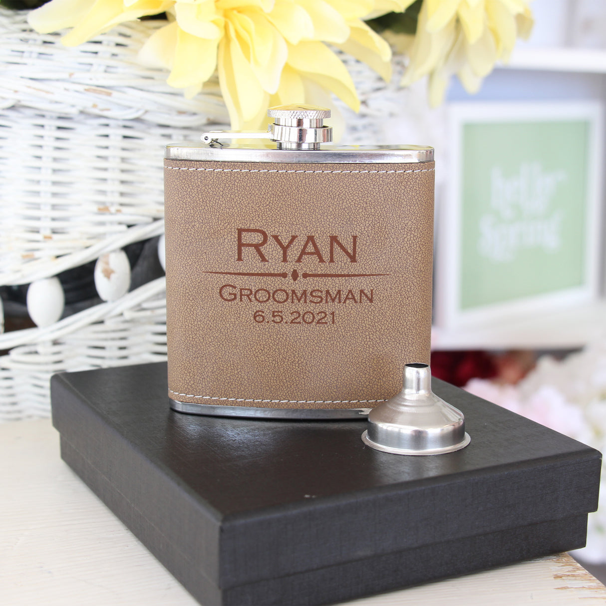 Flask with Funnel Set (Leather)