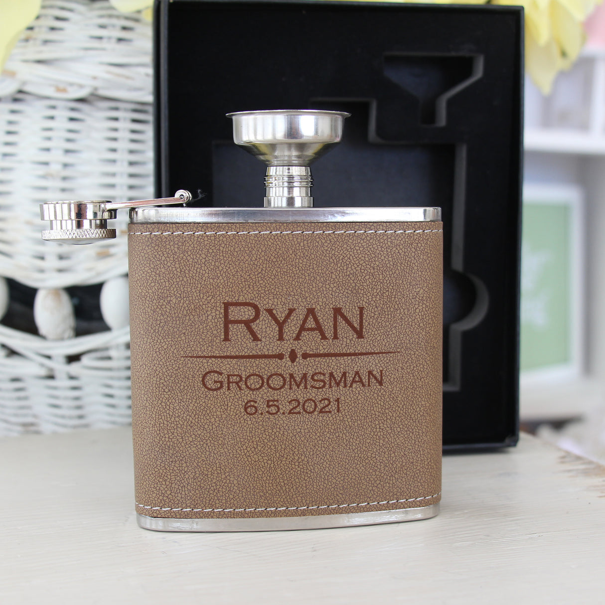 Flask with Funnel Set (Leather)